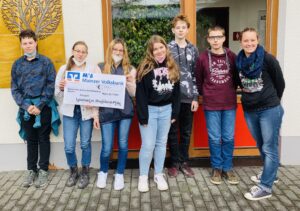 9. Klässler gewinnen 500€ bei Lesewettbewerb in Mainz !!