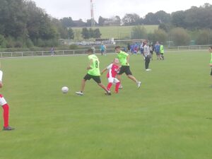 Michael-Ende-Schule richtet die Vorrunde des Regionalentscheid Fußball aus