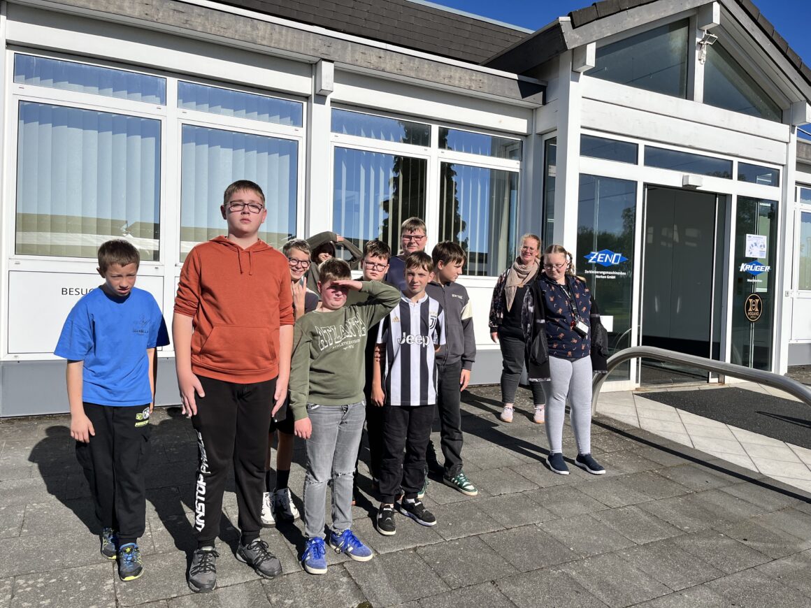 Klasse 7 besucht die Firma "Zeno" in Norken