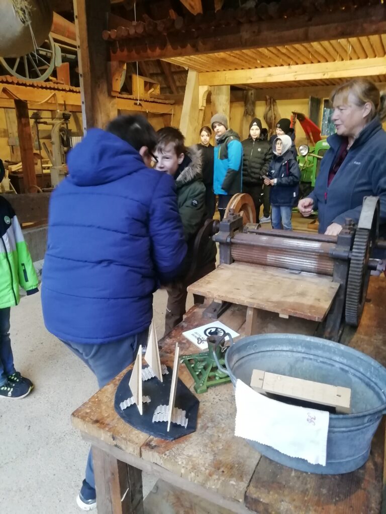 Die Klassen 5 und 6 erleben Weihnachten früher