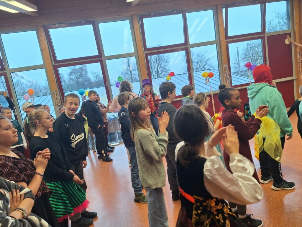 Michael-Ende-Schule Helau!