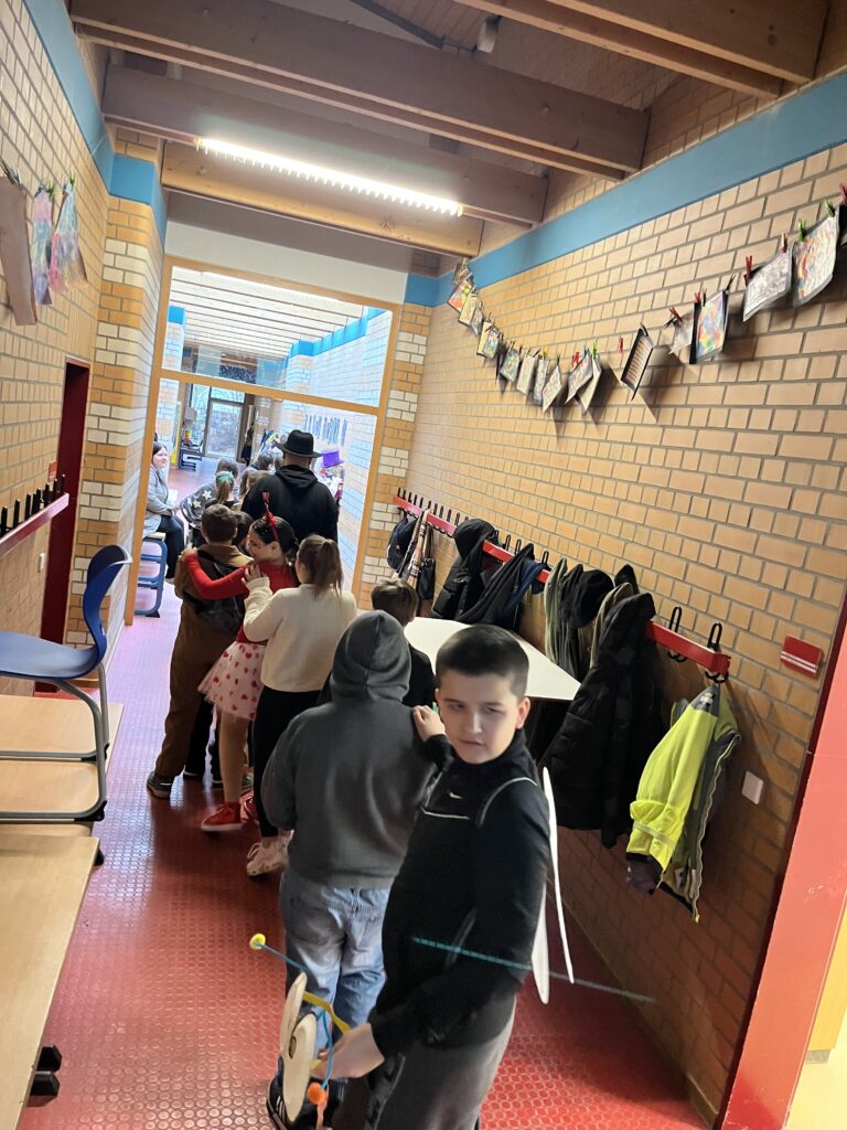 Michael-Ende-Schule Helau!