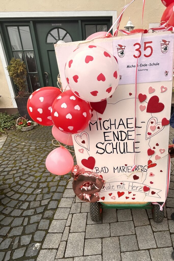 Malberg Helau! - Unsere Schule beim Karnevalszug in Malberg!