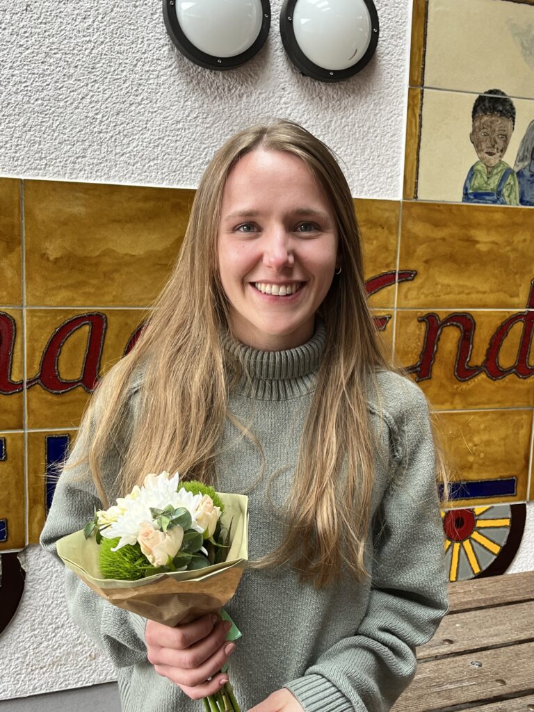 Herzlichen Glückwunsch, Frau Hasselbächer!